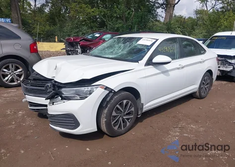 2024 Volkswagen Jetta 1.5T S из США, поврежденный, VIN 3VW5M7BUXRM103405